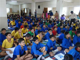 Khula Aasmaan workshop by Chitra Vaidya at NEMS (New English Medium School), Pune - 2